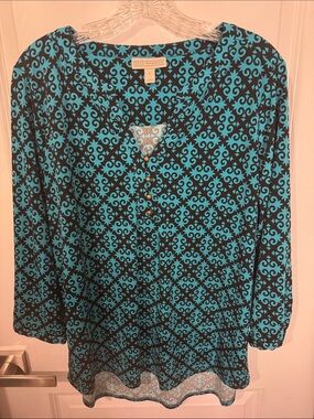 Dana Buchman Turquoise and Black Geometric Button-Detail Tunic